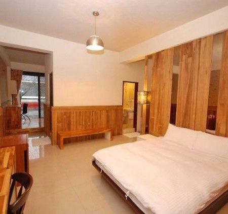 Sanyi Homestay Екстериор снимка